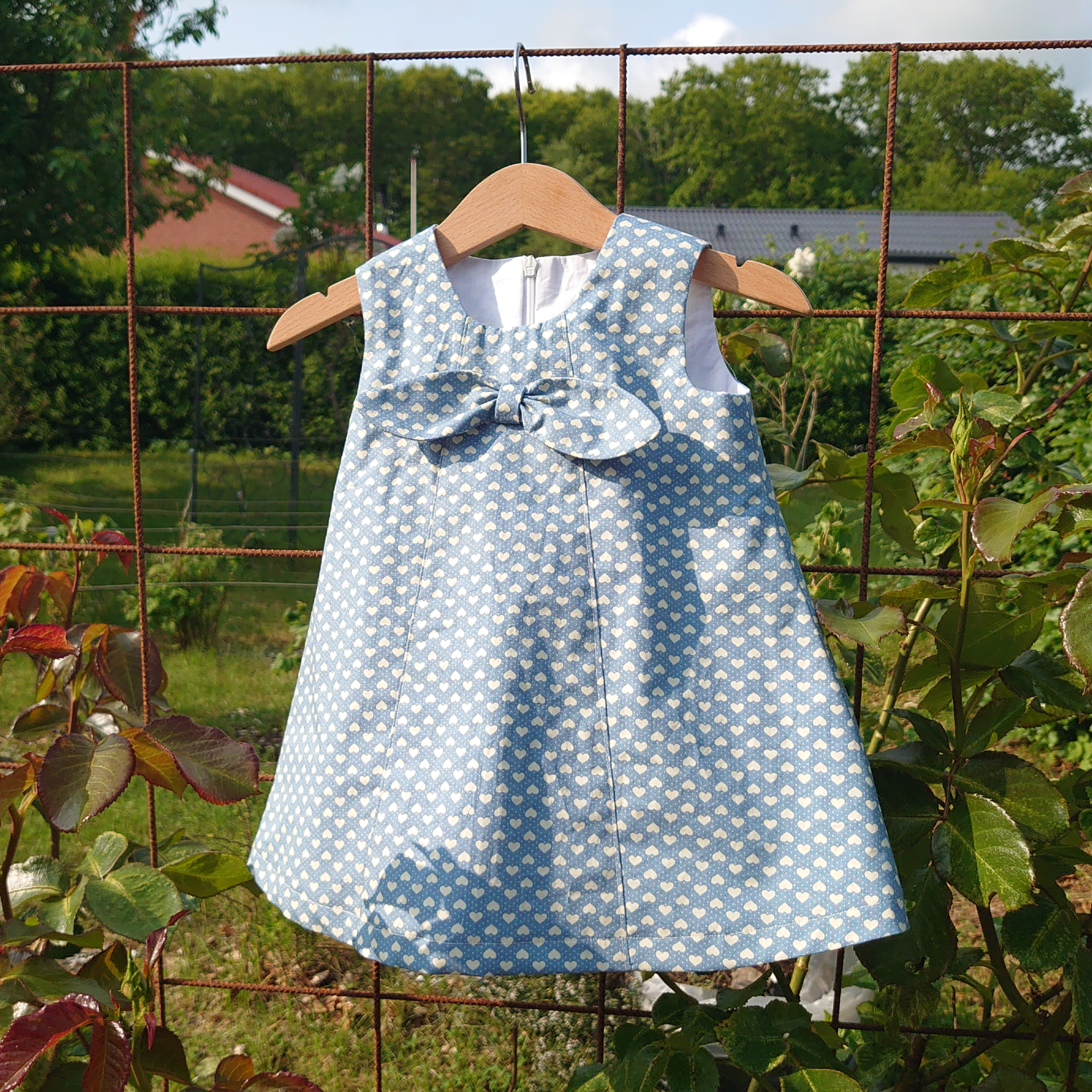 Poplin hjerter, metervare 1120 mm, lyserød
